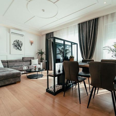 Biarritz Luxury Apartments Белград Екстериор снимка