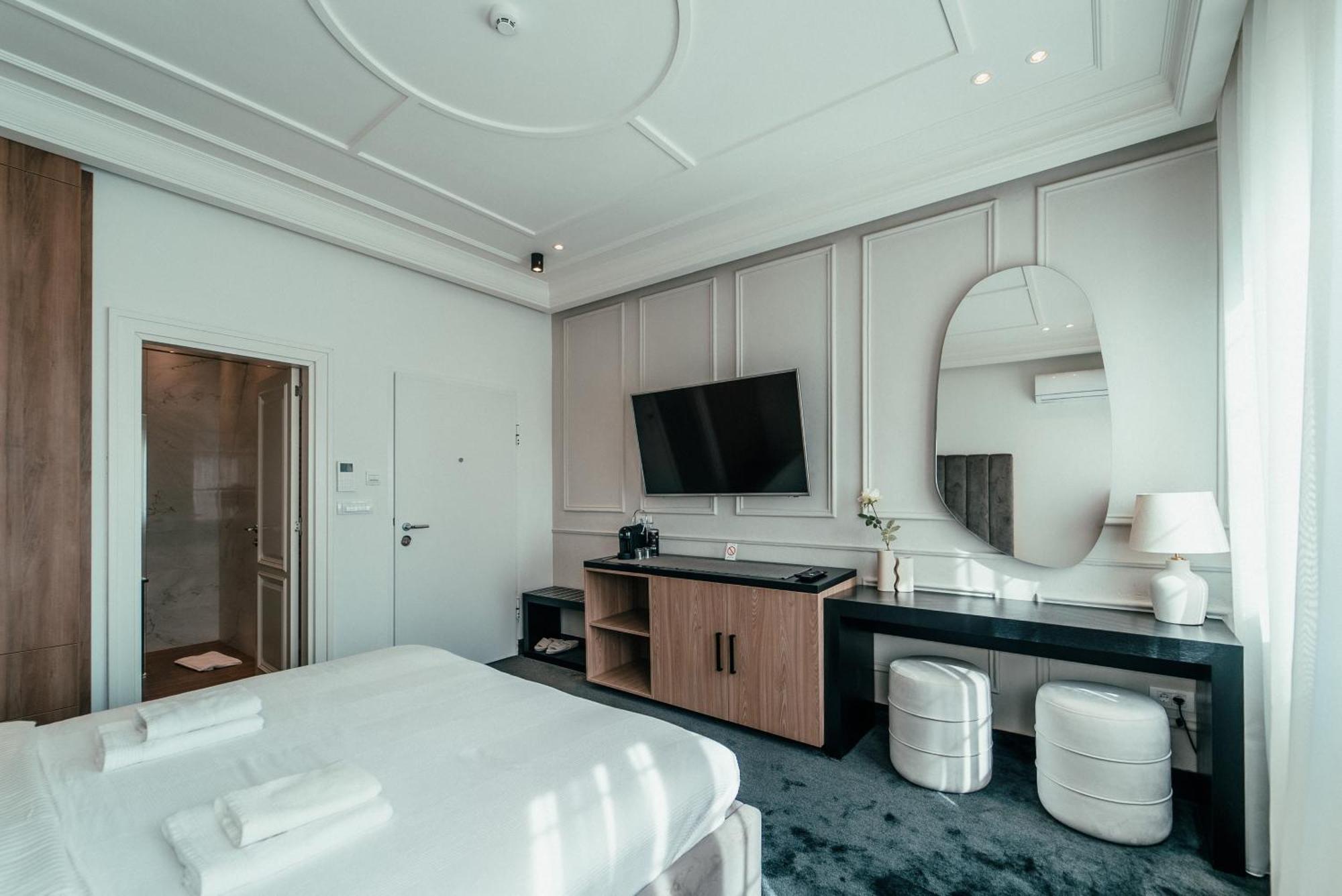 Biarritz Luxury Apartments Белград Екстериор снимка